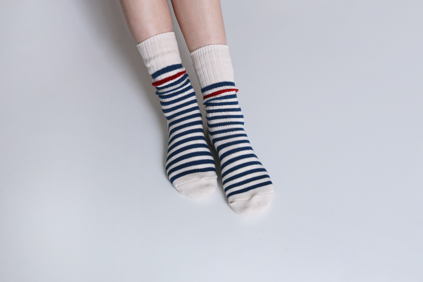 2-Pack Retro Striped Slouch Socks – Soft Cotton Crew for Women