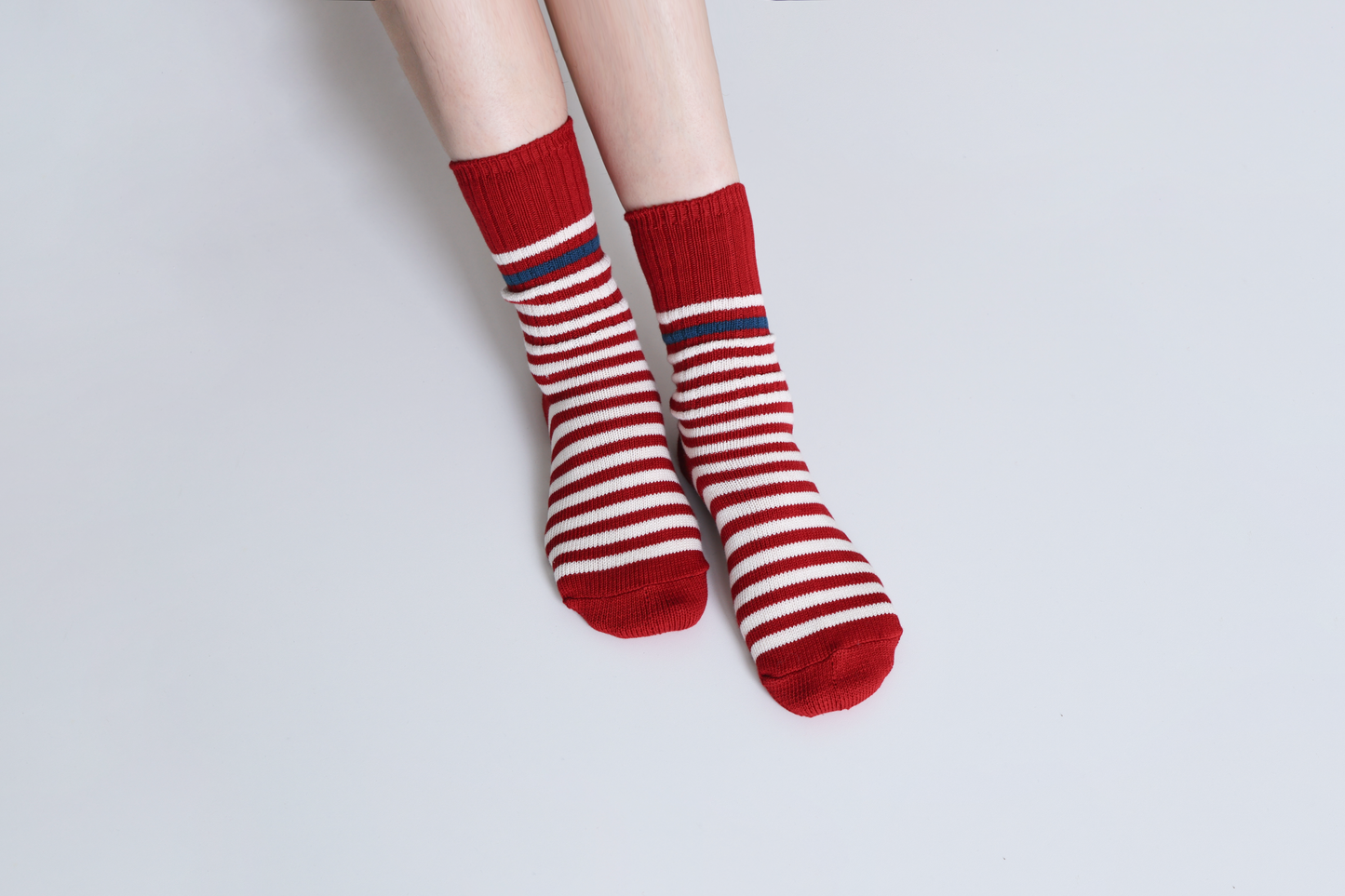 2-Pack Retro Striped Slouch Socks – Soft Cotton Crew for Women