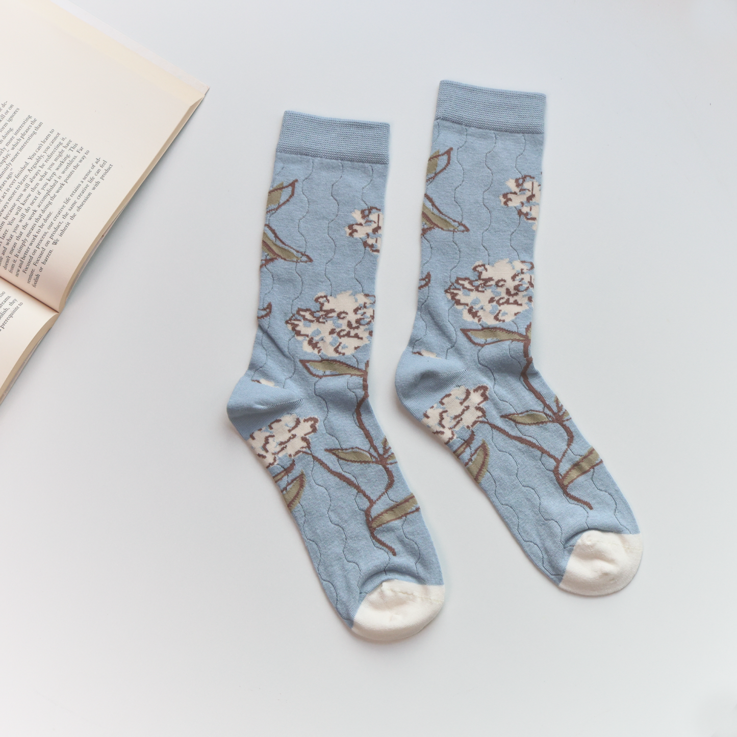 2-Pack Floral Sheer Socks for Women – Breathable Crew Style