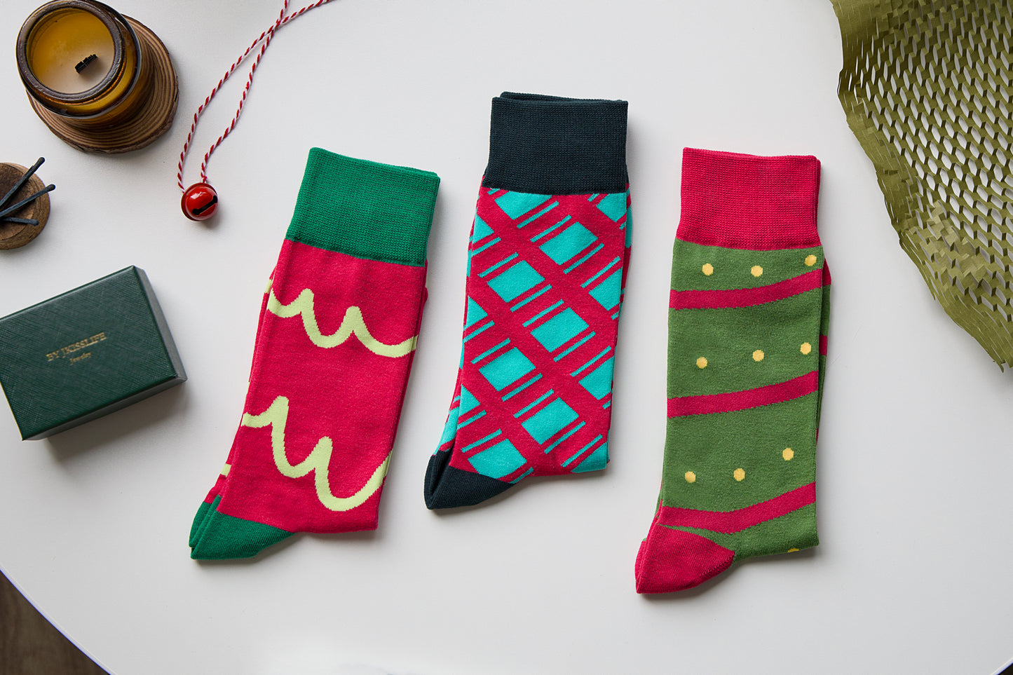 2-Pack Unisex Christmas Cotton Crew Socks – Festive Holiday Style