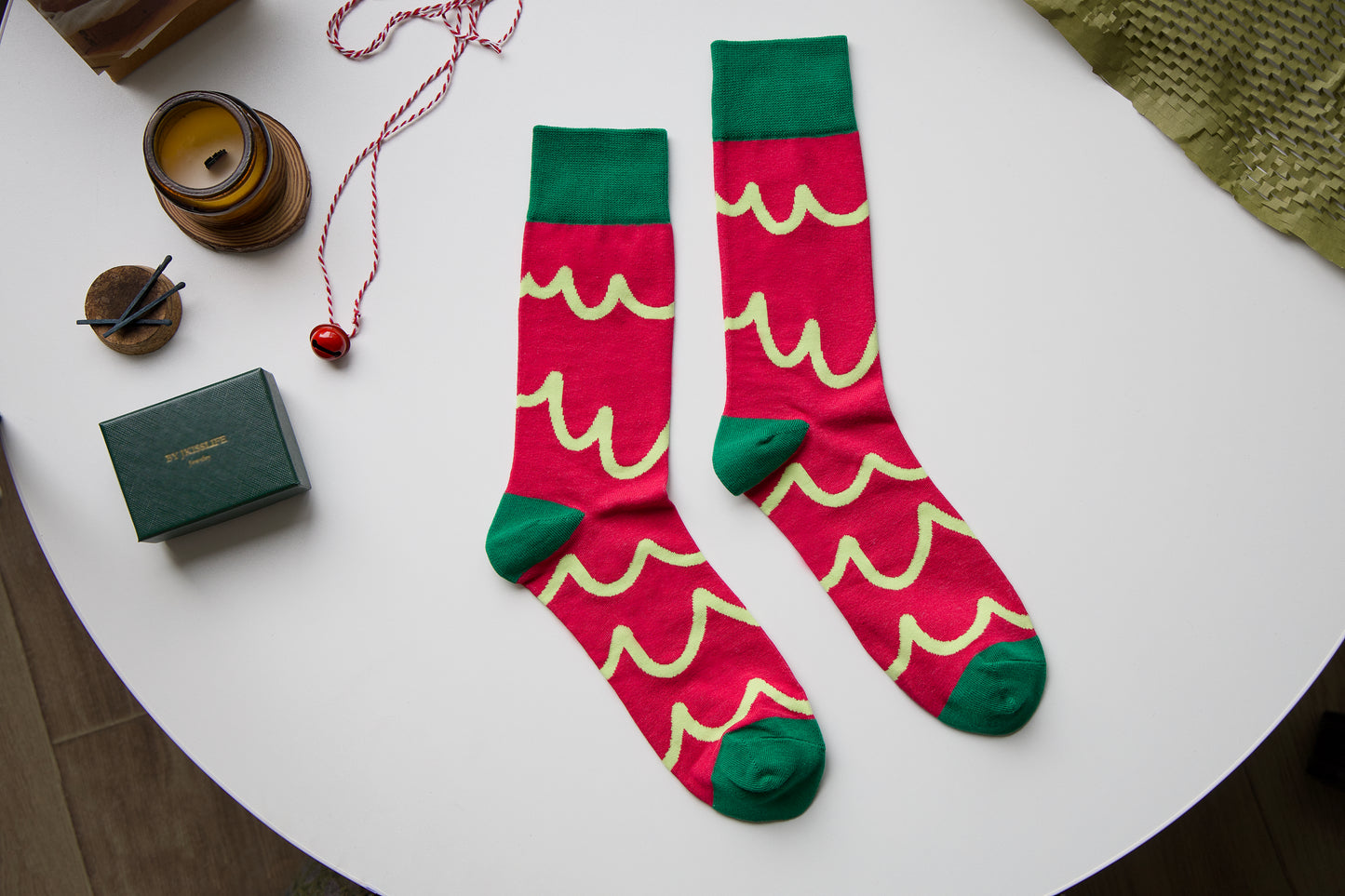 2-Pack Unisex Christmas Cotton Crew Socks – Festive Holiday Style