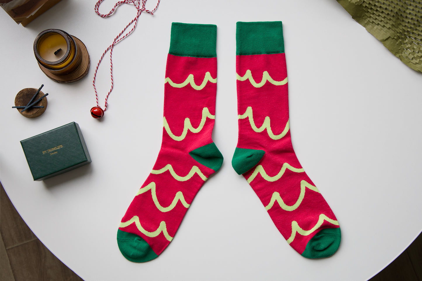 2-Pack Unisex Christmas Cotton Crew Socks – Festive Holiday Style