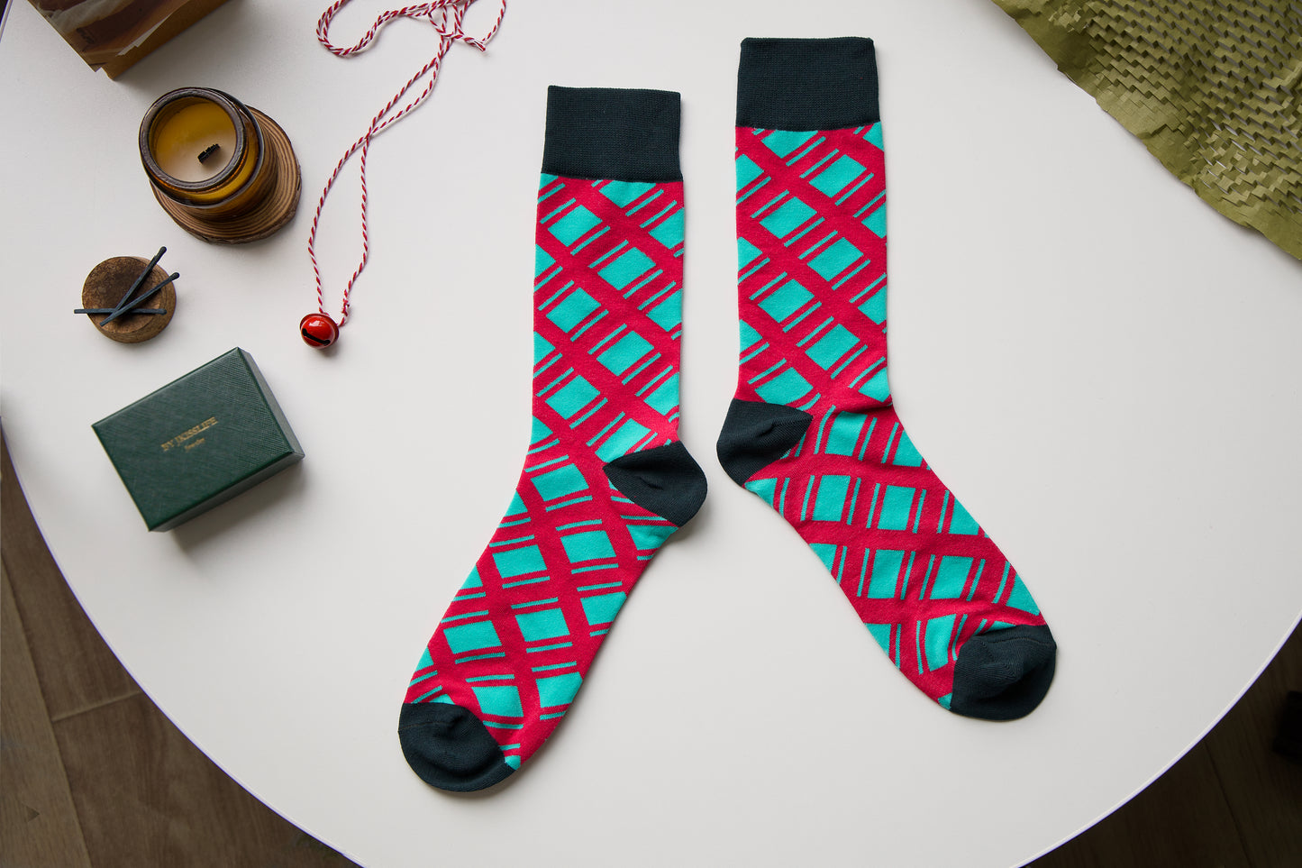 2-Pack Unisex Christmas Cotton Crew Socks – Festive Holiday Style