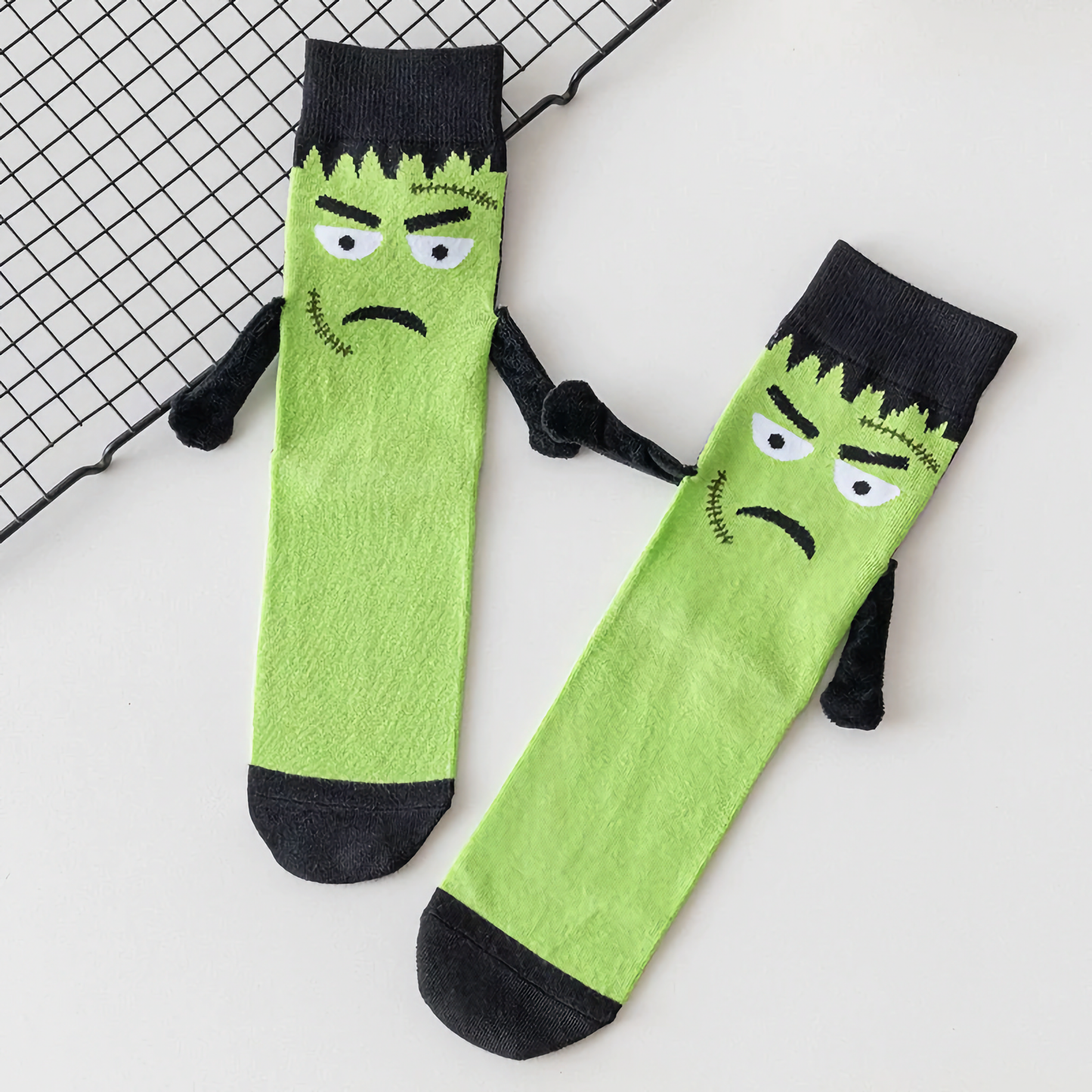 2-Pack Unisex Halloween Skeleton & Pumpkin Cotton Crew Socks - Fun & Creative