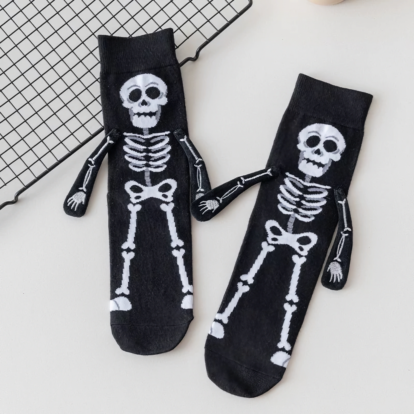 2-Pack Unisex Halloween Skeleton & Pumpkin Cotton Crew Socks - Fun & Creative