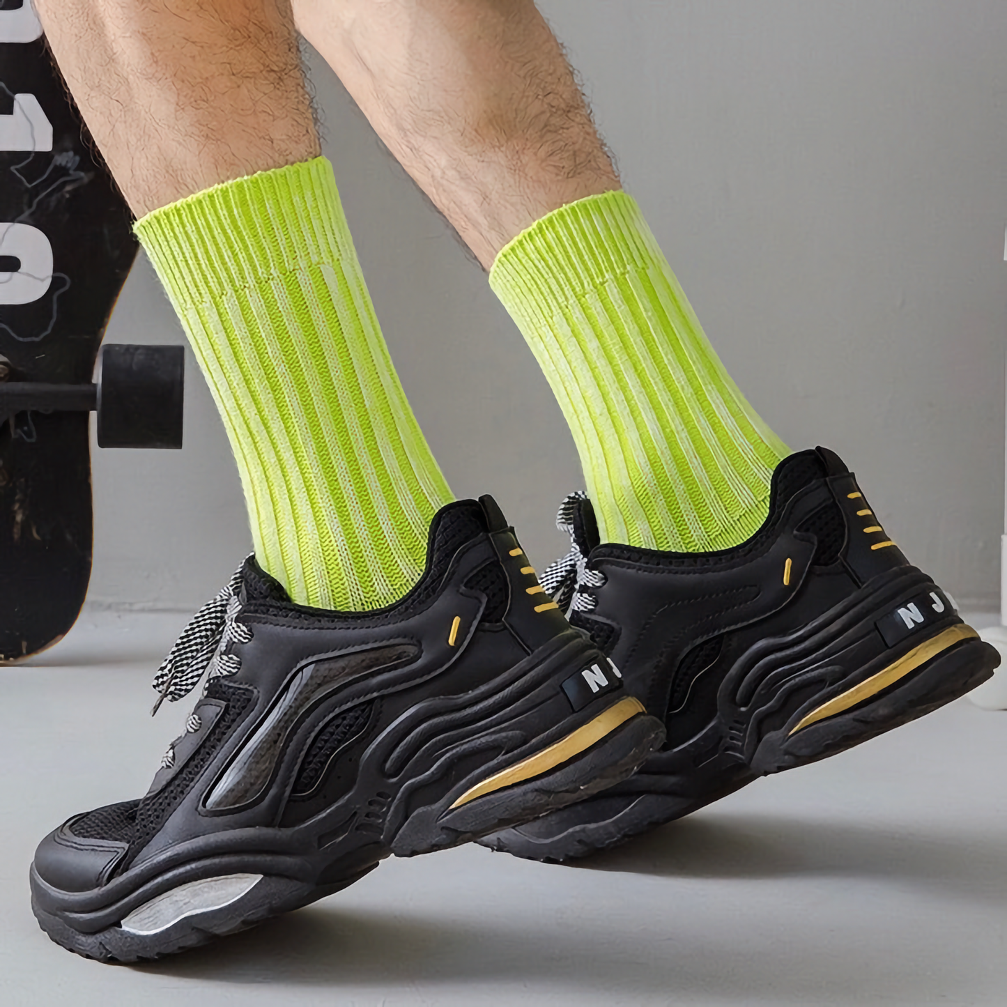 2-Pack Vintage Style Gradient Cotton Socks for Men - Trendy Fashion Socks