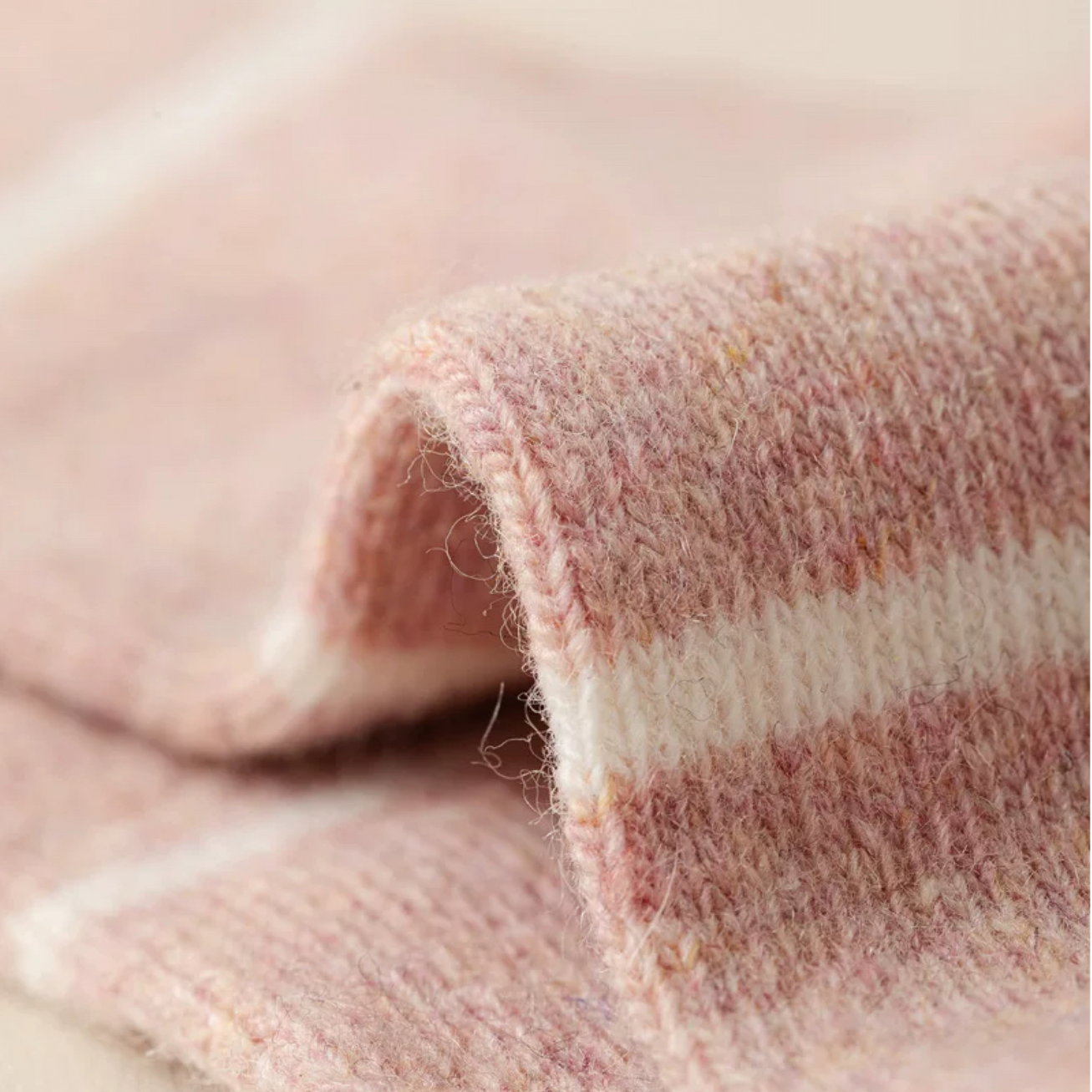 2-Pack Women's Wool Socks - Retro, Heart Embroidery, Warm & Cozy