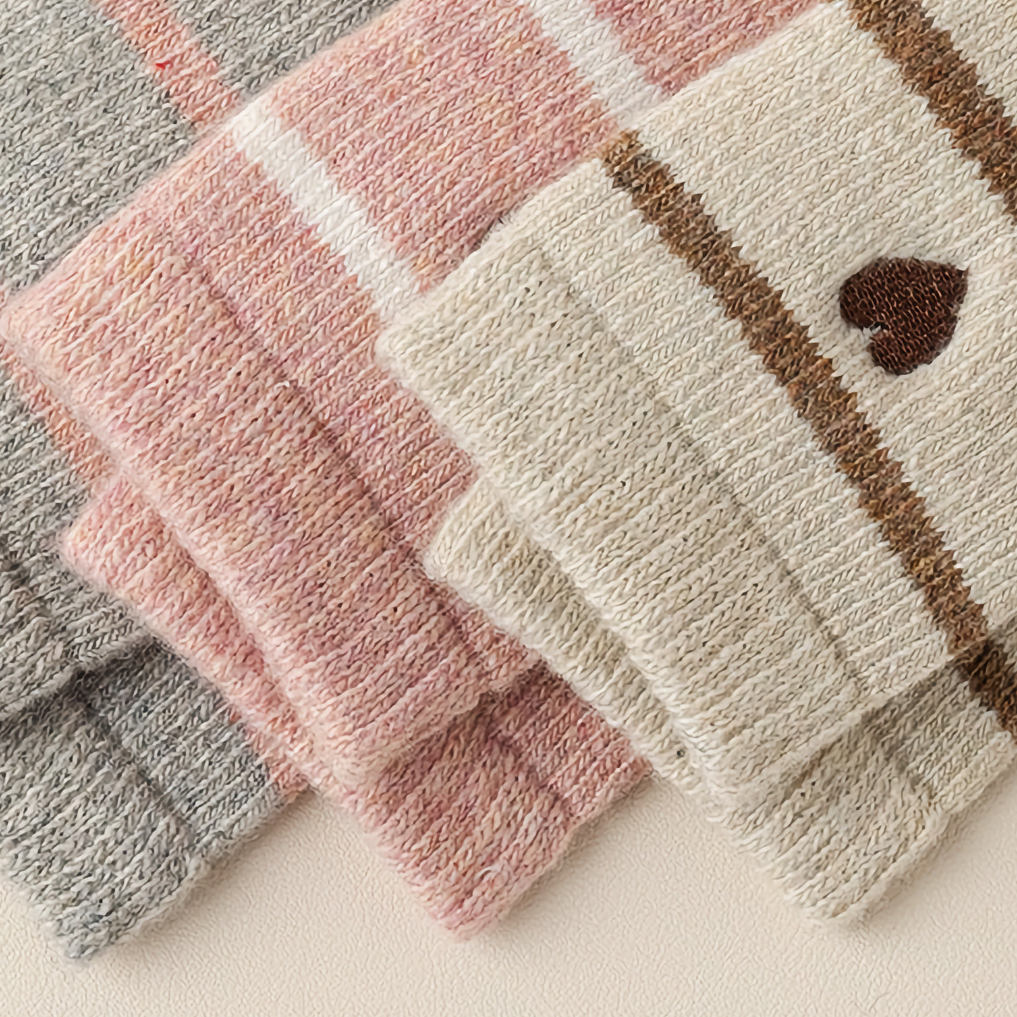 2-Pack Women's Wool Socks - Retro, Heart Embroidery, Warm & Cozy