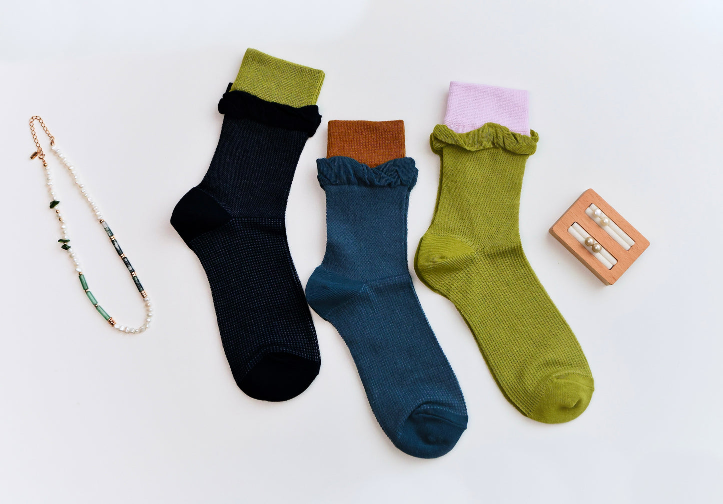 2-Pack Women’s Colorblock Cotton Crew Socks – Lightweight Summer