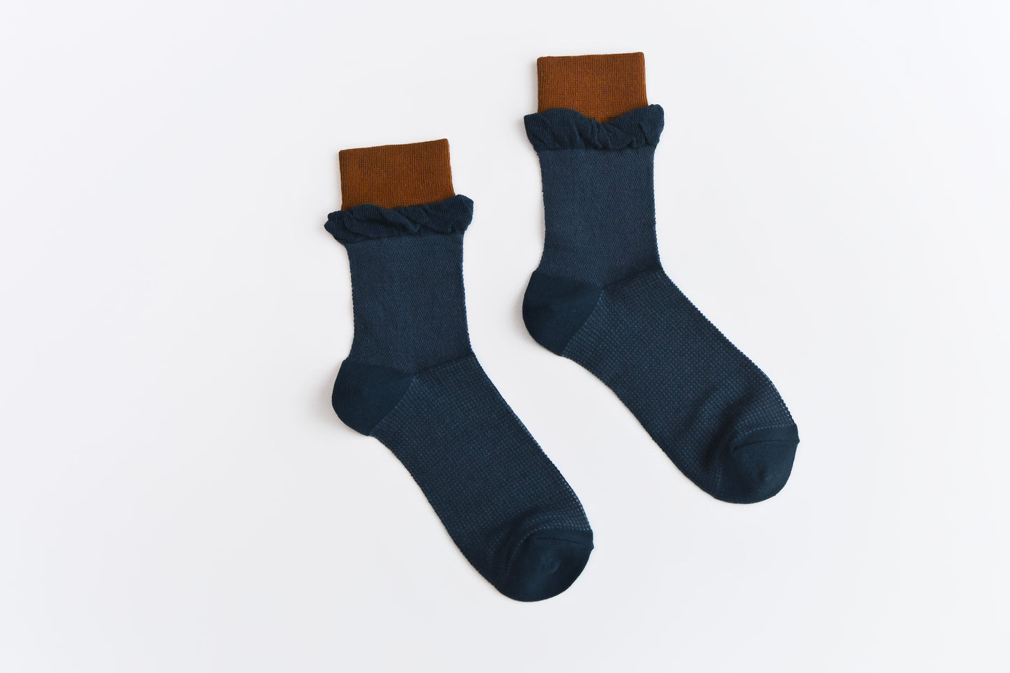 2-Pack Women’s Colorblock Cotton Crew Socks – Lightweight Summer