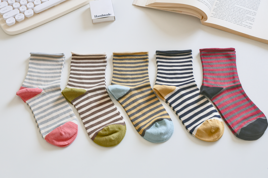 2-Pack Women's Mulberry Silk Socks - Soft, Breathable Striped Crew Sock