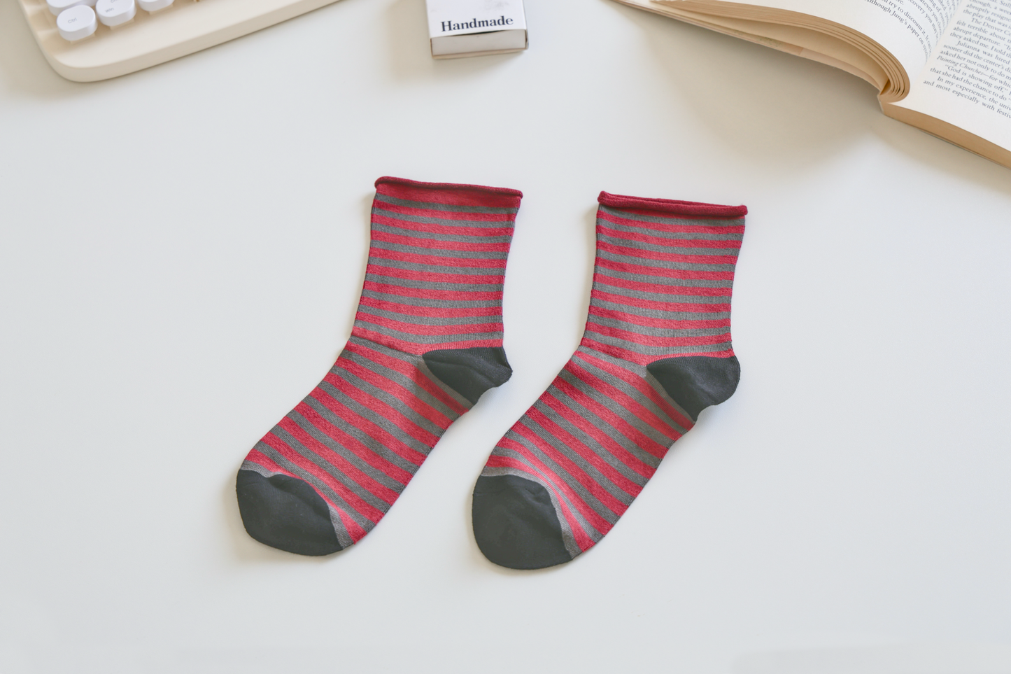 2-Pack Women's Mulberry Silk Socks - Soft, Breathable Striped Crew Sock