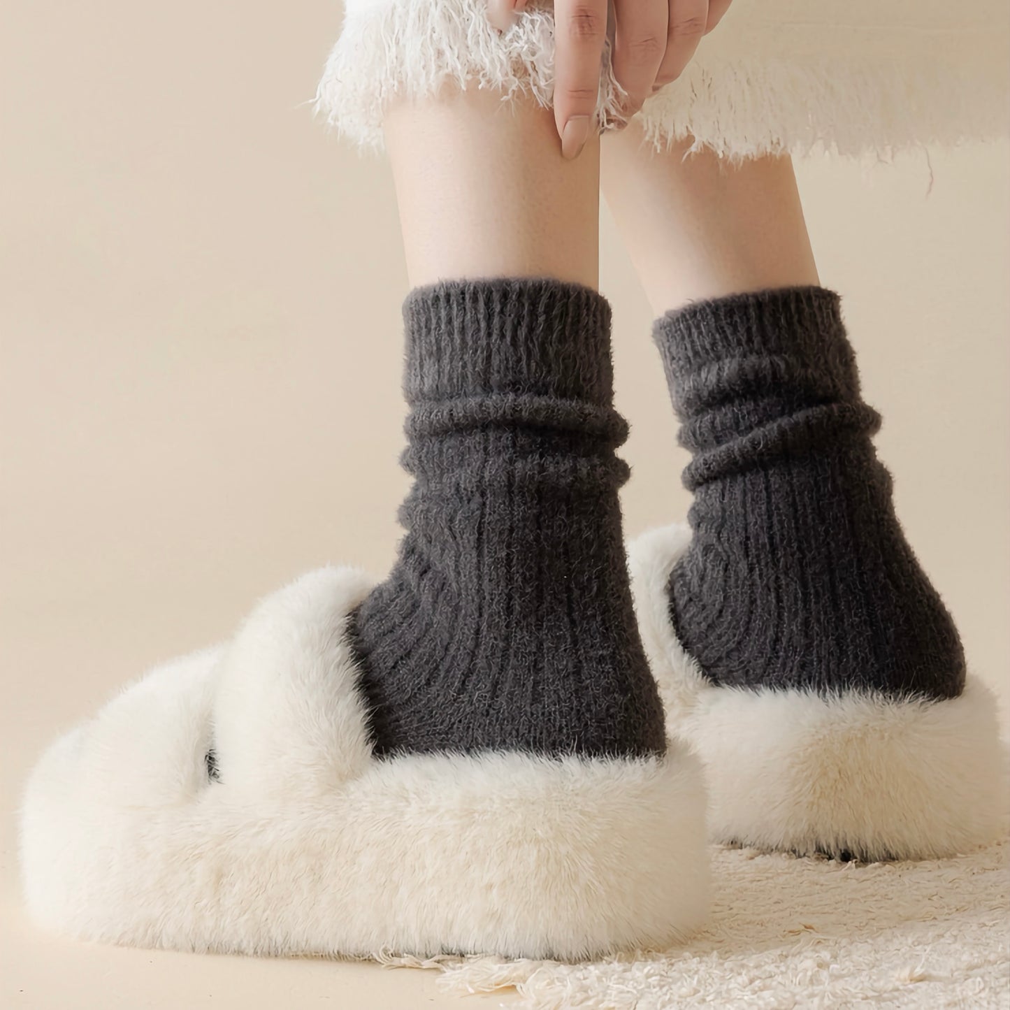 2-Pack Wool Thermal Socks - Women's Thick Winter Essentials