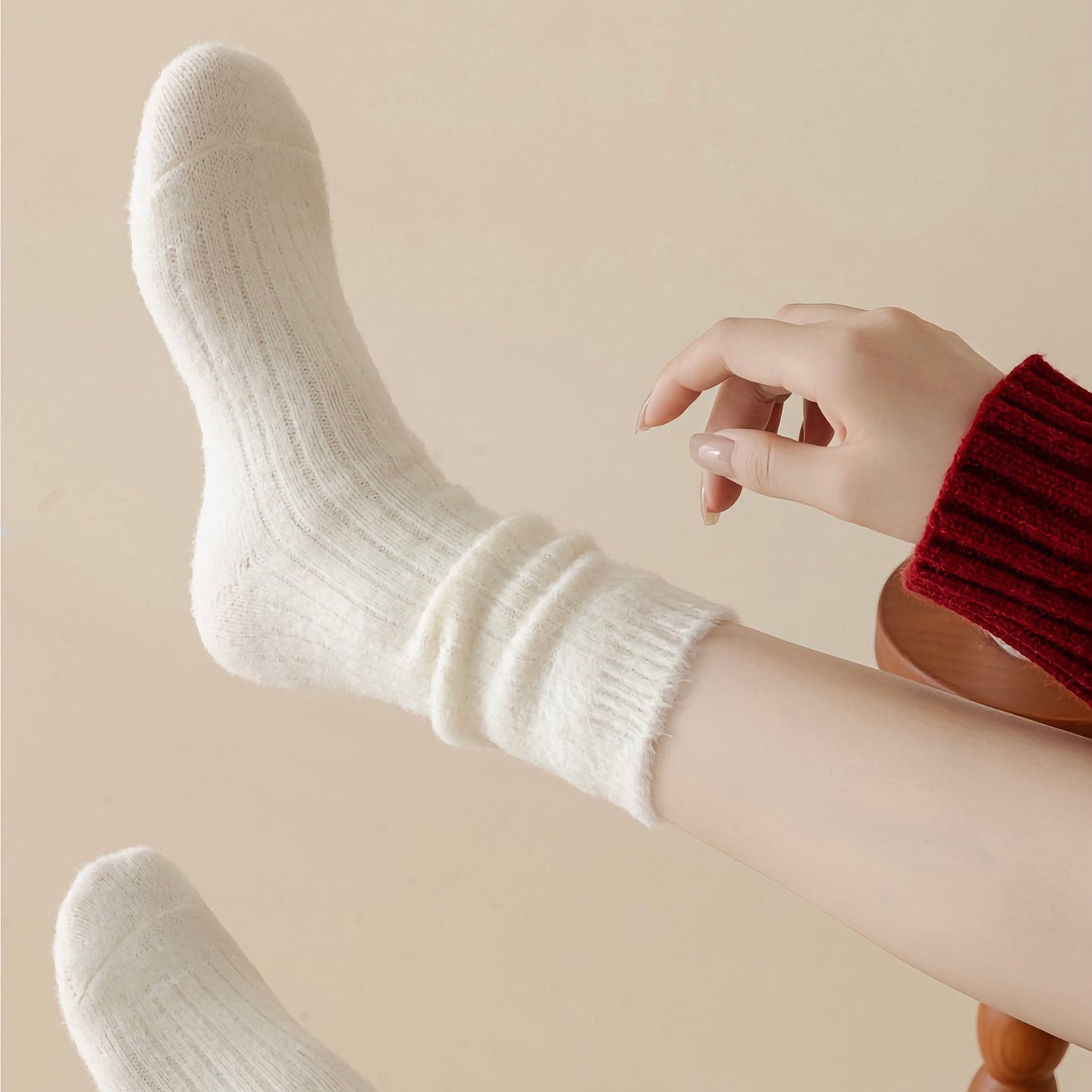 2-Pack Wool Thermal Socks - Women's Thick Winter Essentials