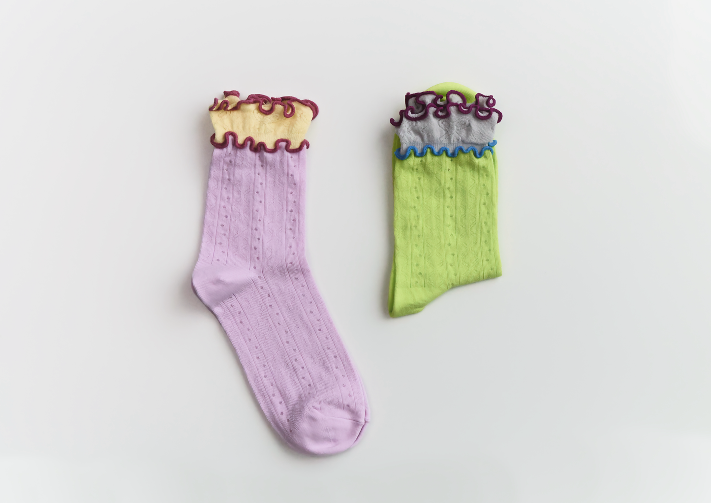 2-Pack Women’s Colorblock Cotton Socks – Lightweight Ruffle Trim