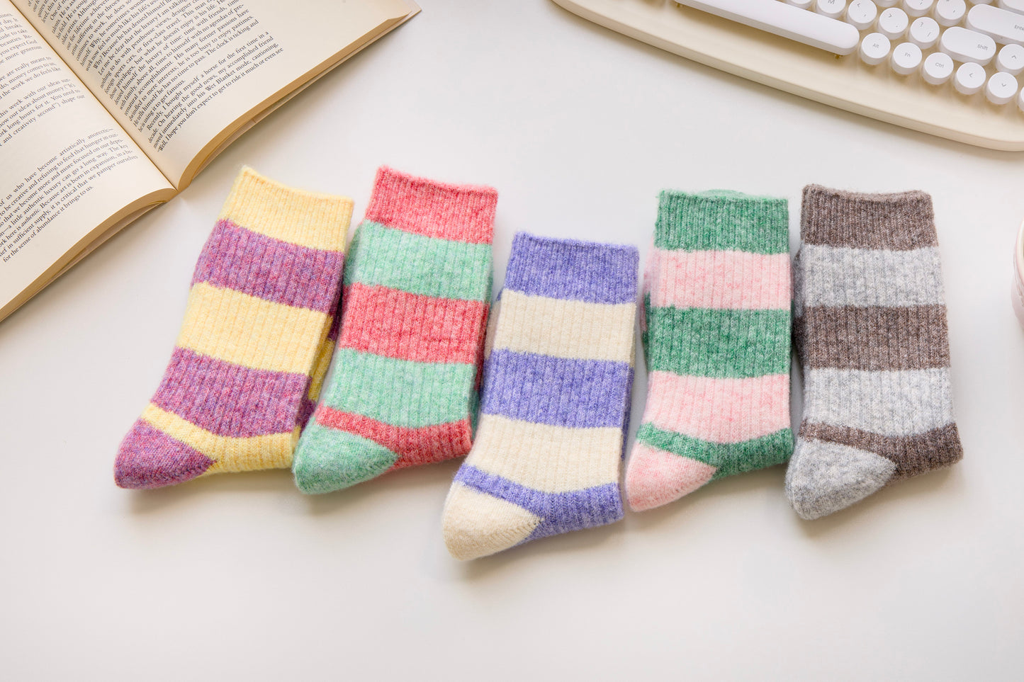 2-Pack Warm Cashmere & Wool Blend Socks – Striped Winter Style