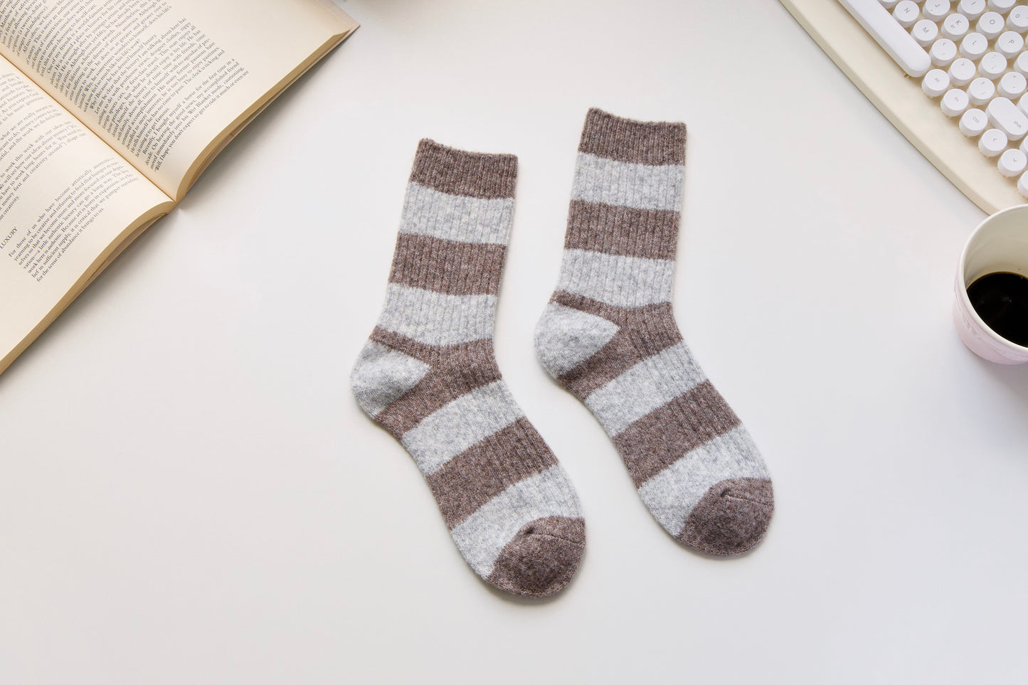 2-Pack Warm Cashmere & Wool Blend Socks – Striped Winter Style
