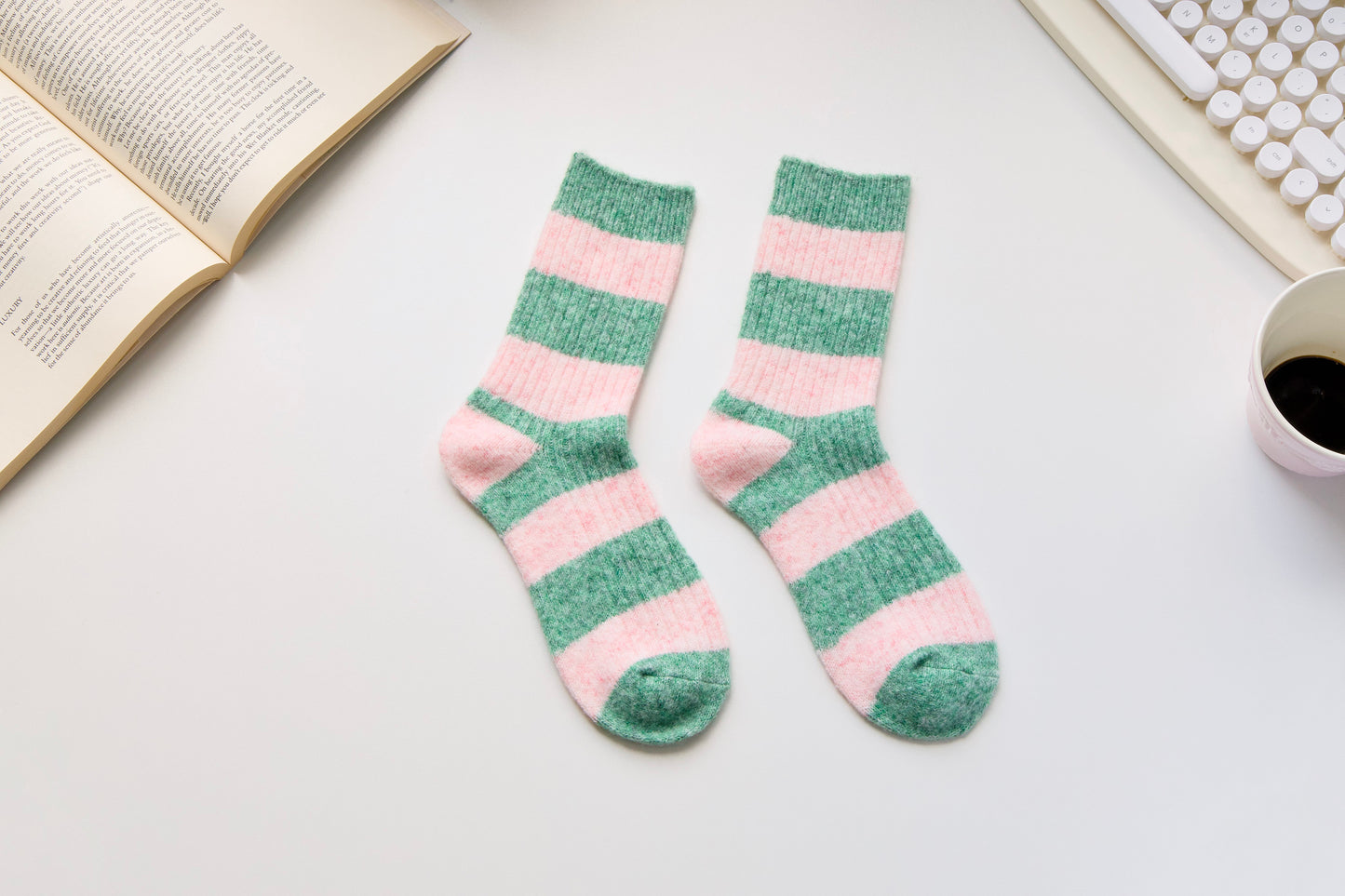 2-Pack Warm Cashmere & Wool Blend Socks – Striped Winter Style