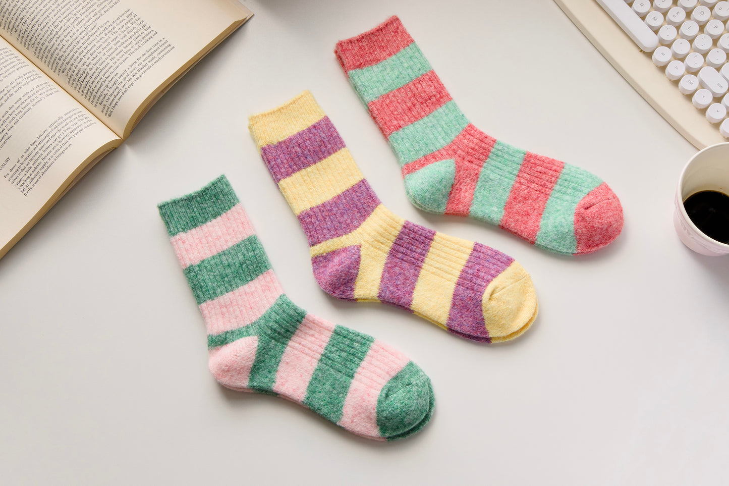 2-Pack Warm Cashmere & Wool Blend Socks – Striped Winter Style