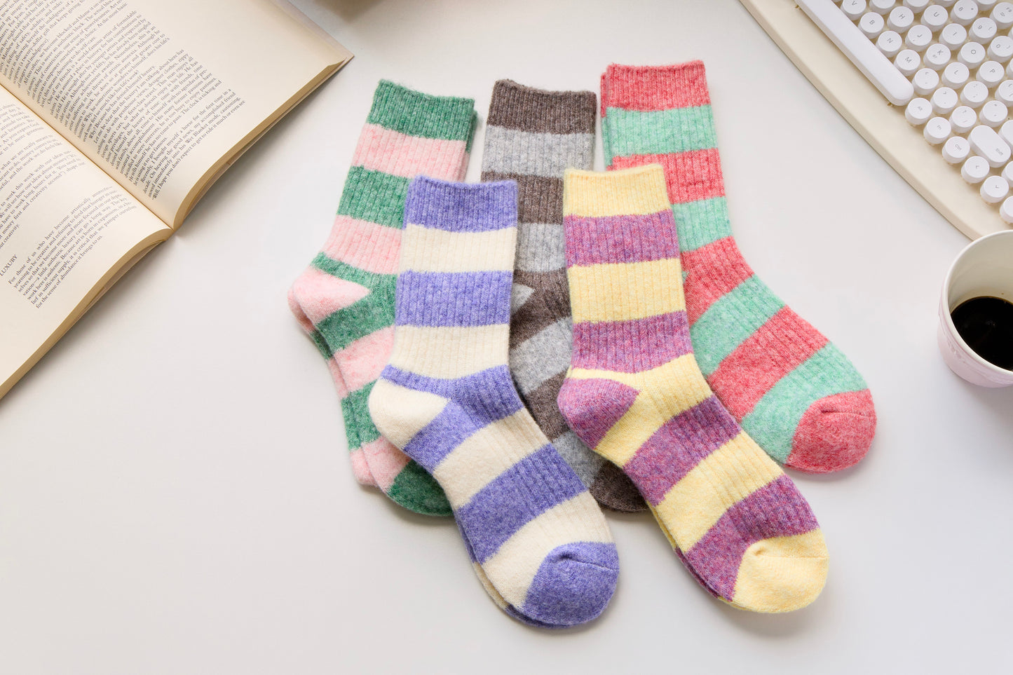 2-Pack Warm Cashmere & Wool Blend Socks – Striped Winter Style