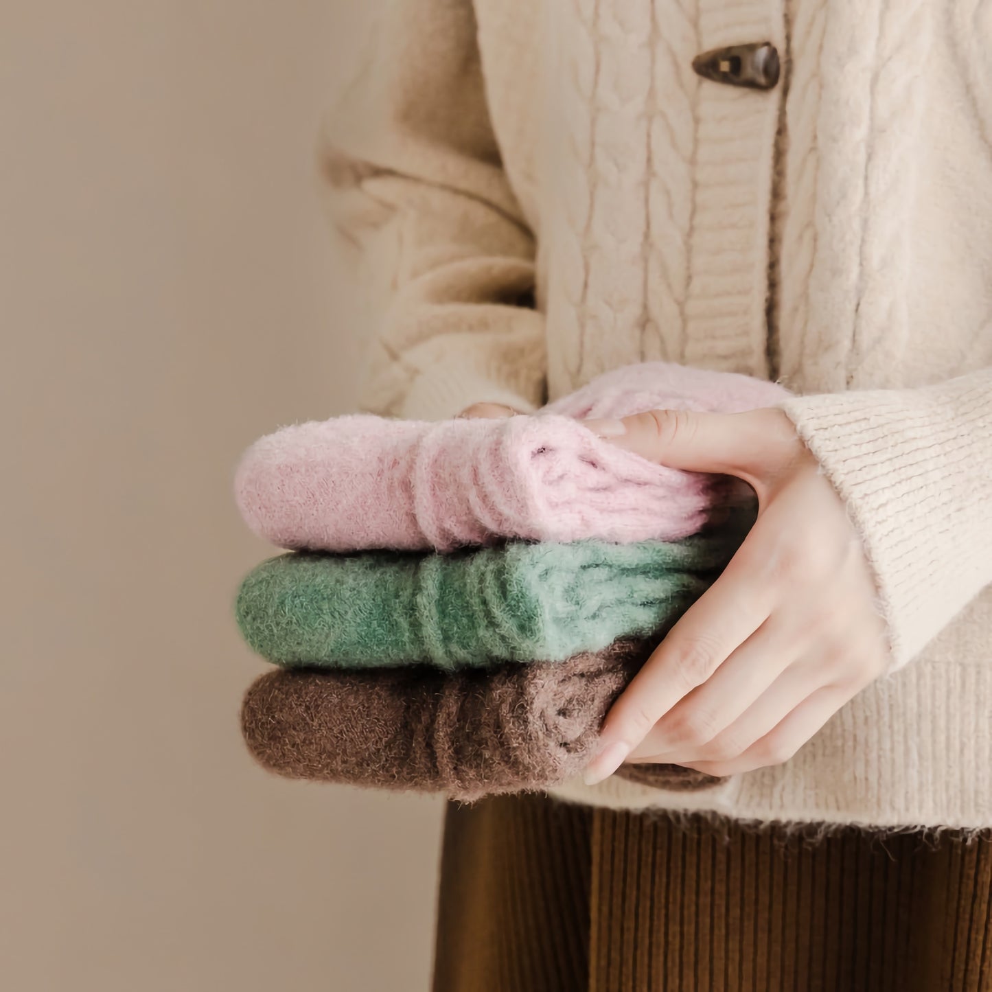 2-Pack Women's Winter Wool Socks - Thick Cable Knit Warm Socks