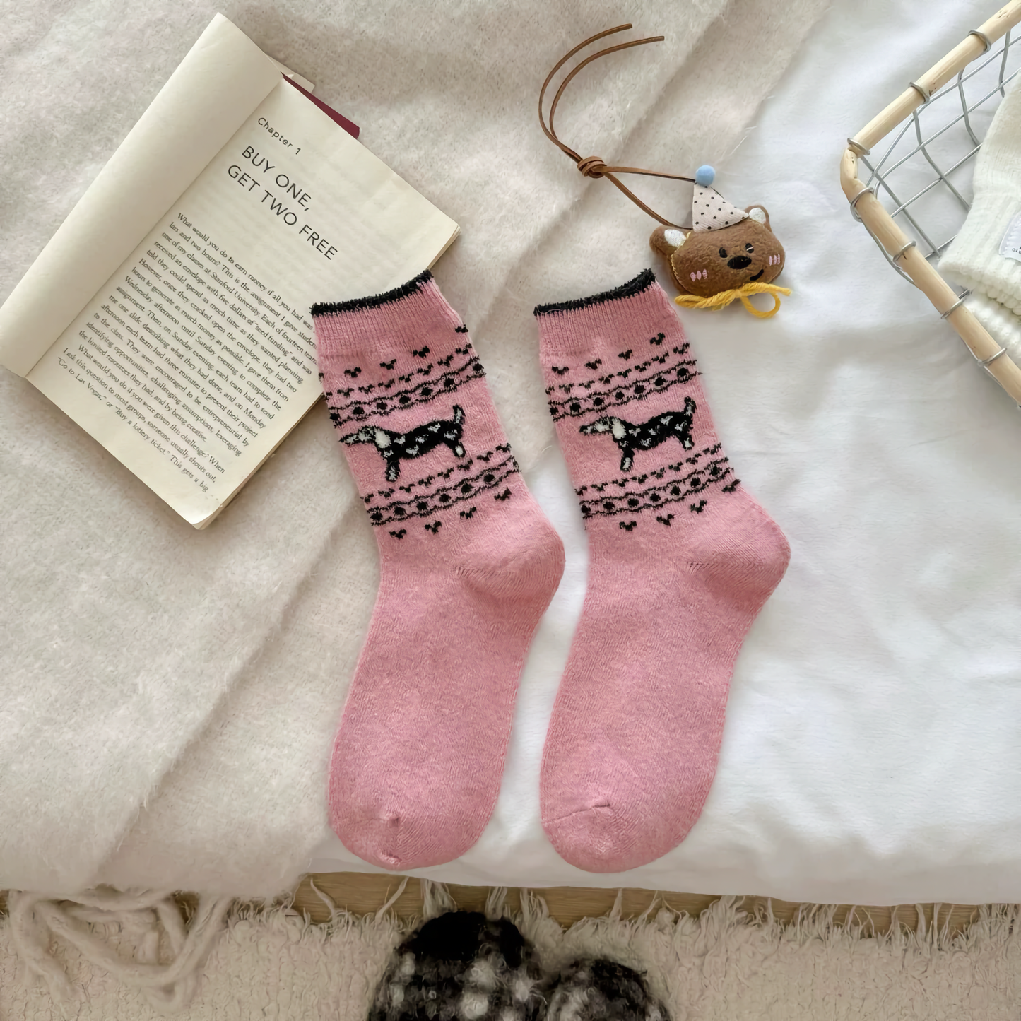 2-Pack Women's Wool Socks - Warm Dachshund Pattern Winter Socks
