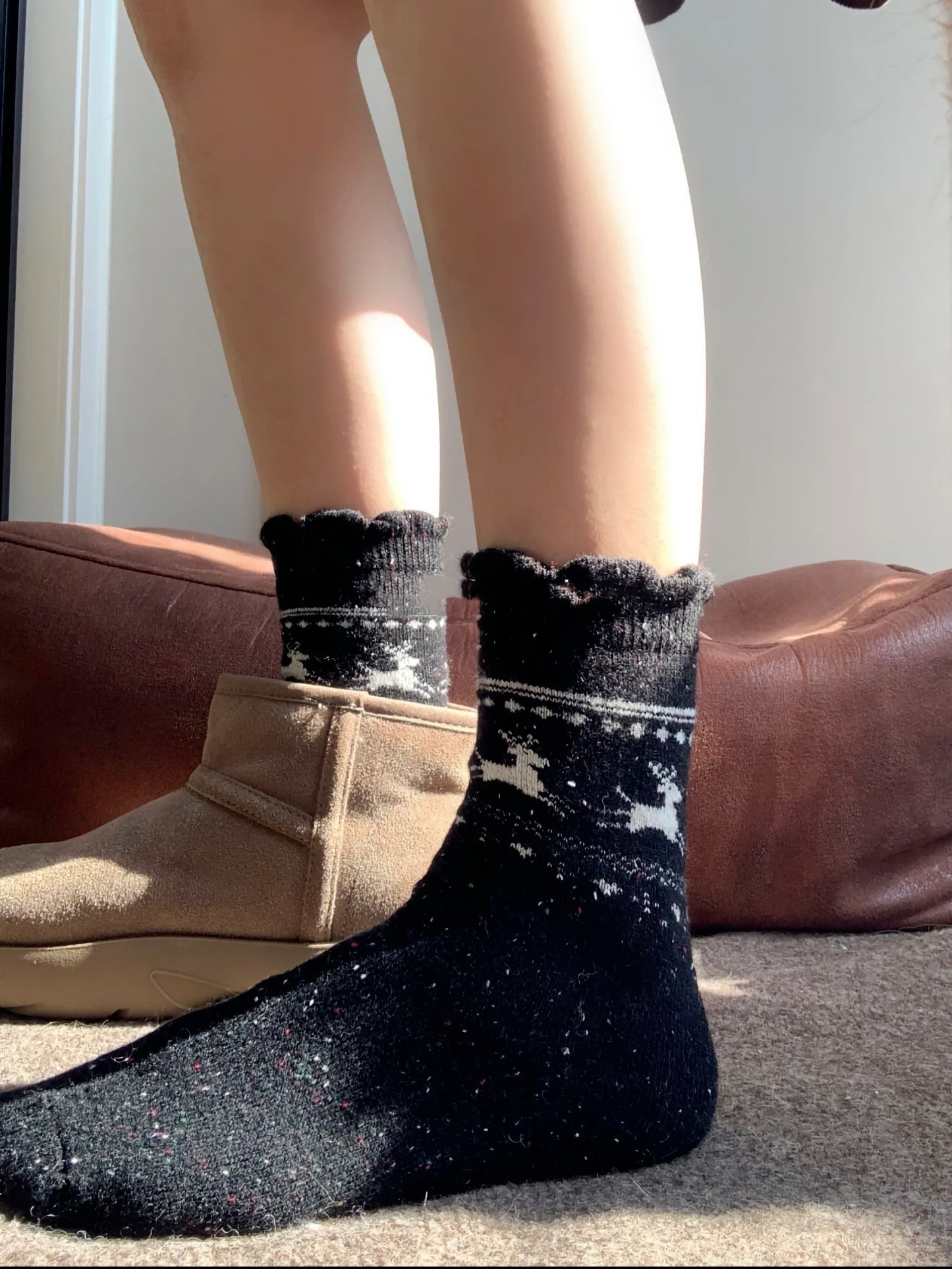 2-Pack Women's Wool Socks - Warm Reindeer Design for Fall & Winter