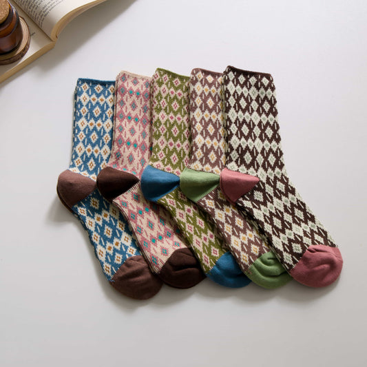 Vintage Charm in Every Step: Floral Diamond Socks That Blend Classic and Sweet