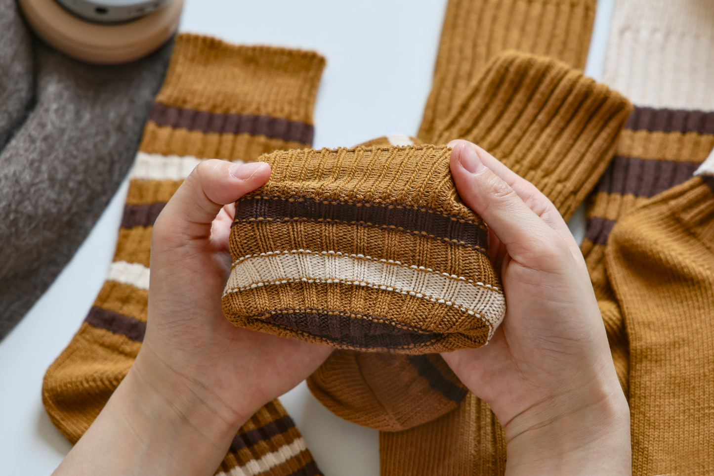 2-Pack Retro Striped Cotton Socks – Vintage Crew Style