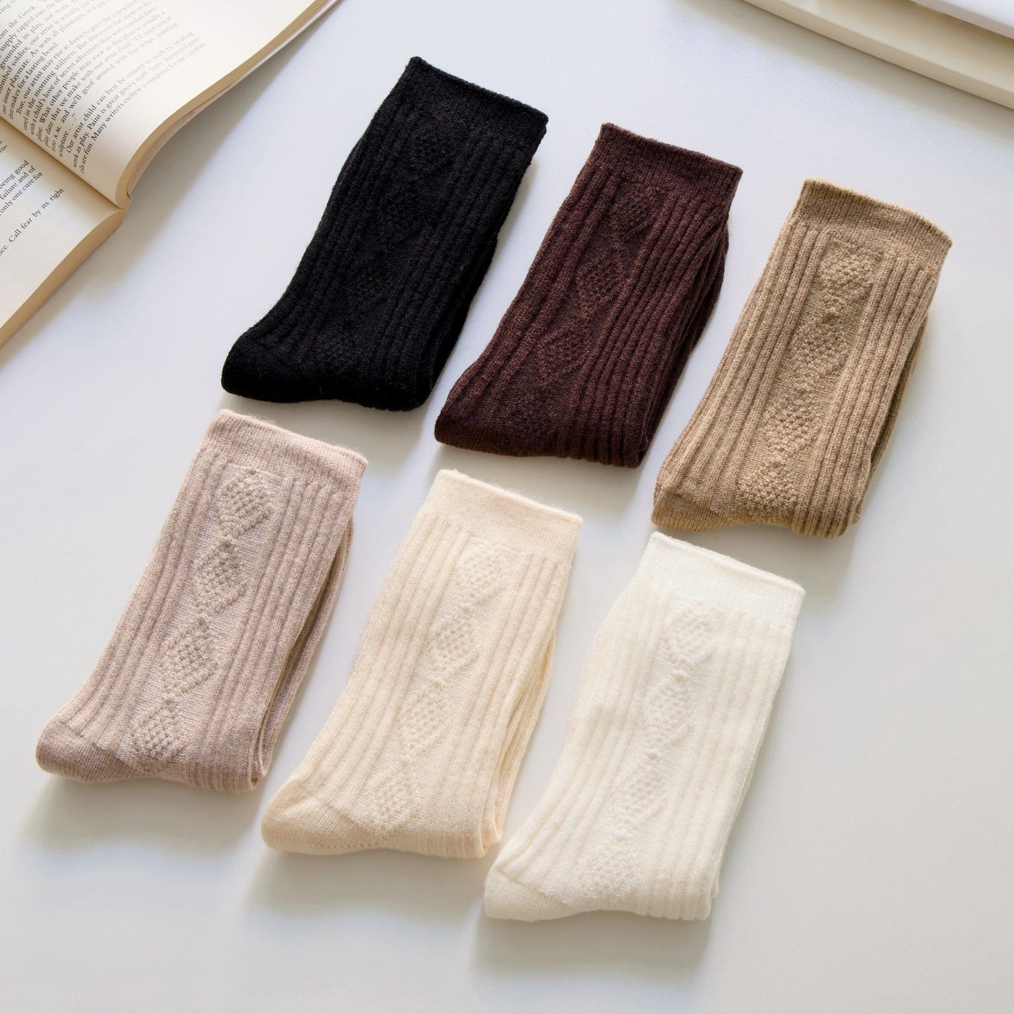 2-Pack Women’s Cashmere Crew Socks – Warm & Luxurious