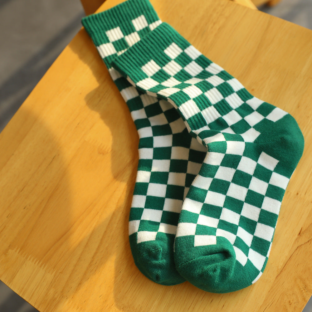 2-Pack CheckerBoard Socks: Warm Knitted Cotton Comfort for Every Step