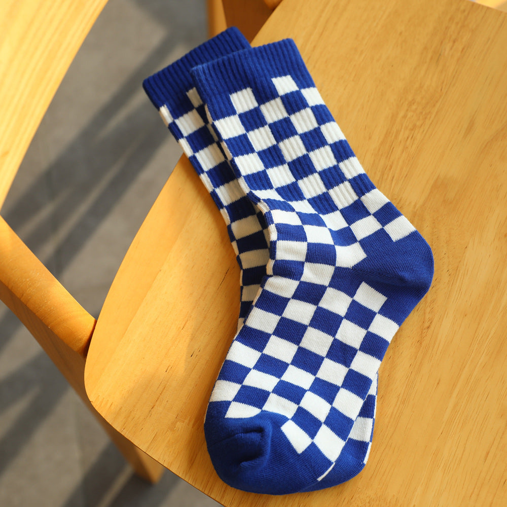 2-Pack CheckerBoard Socks: Warm Knitted Cotton Comfort for Every Step
