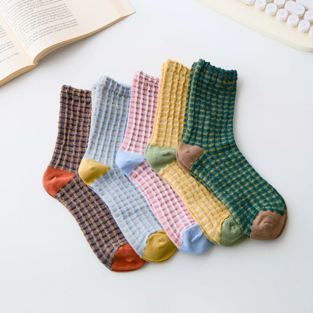 2-Pack Women’s Cotton Waffle Crew Socks – Soft Bubble Texture
