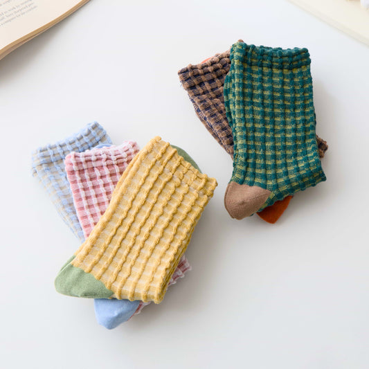 2-Pack Women’s Cotton Waffle Crew Socks – Soft Bubble Texture