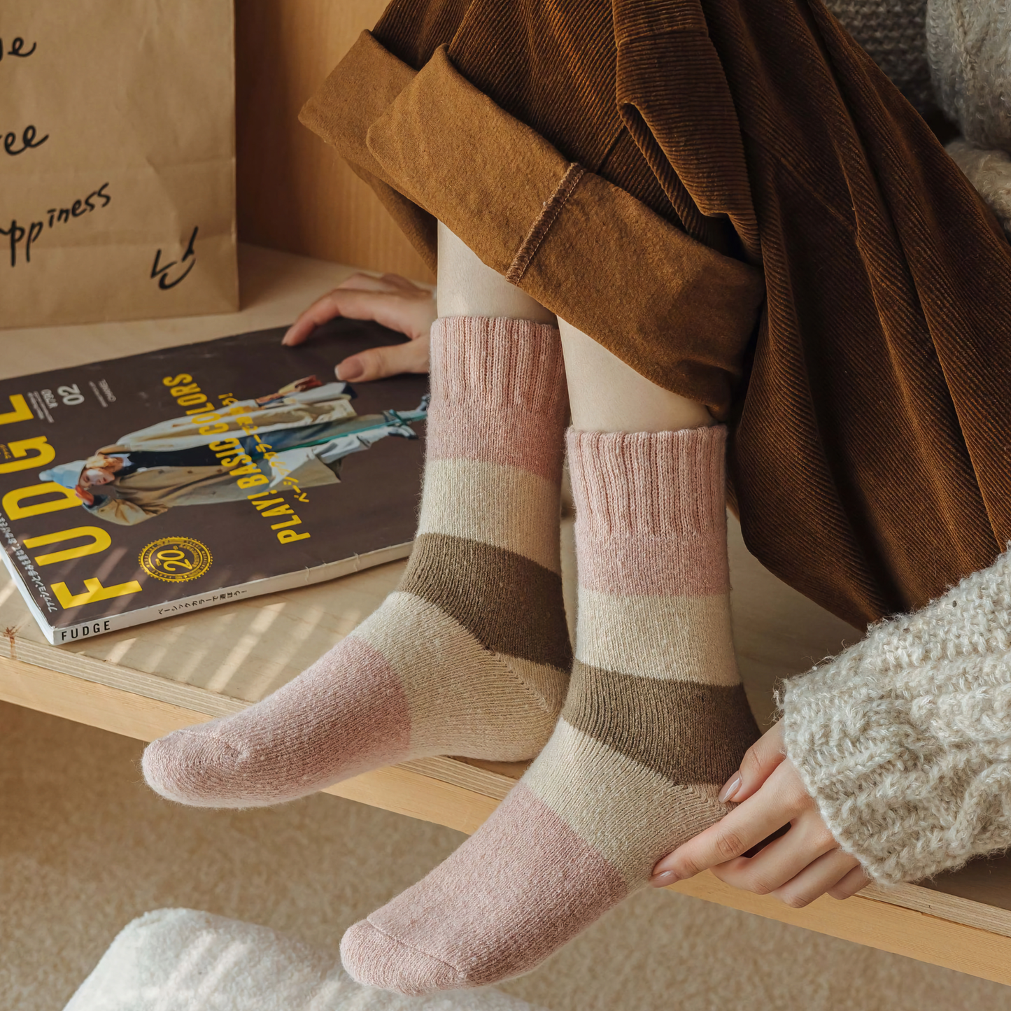 2-Pack Women's Thick Wool Socks for Winter - Cozy Pink Warmth