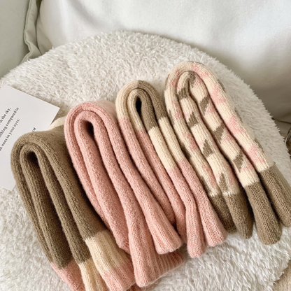 2-Pack Women's Thick Wool Socks for Winter - Cozy Pink Warmth