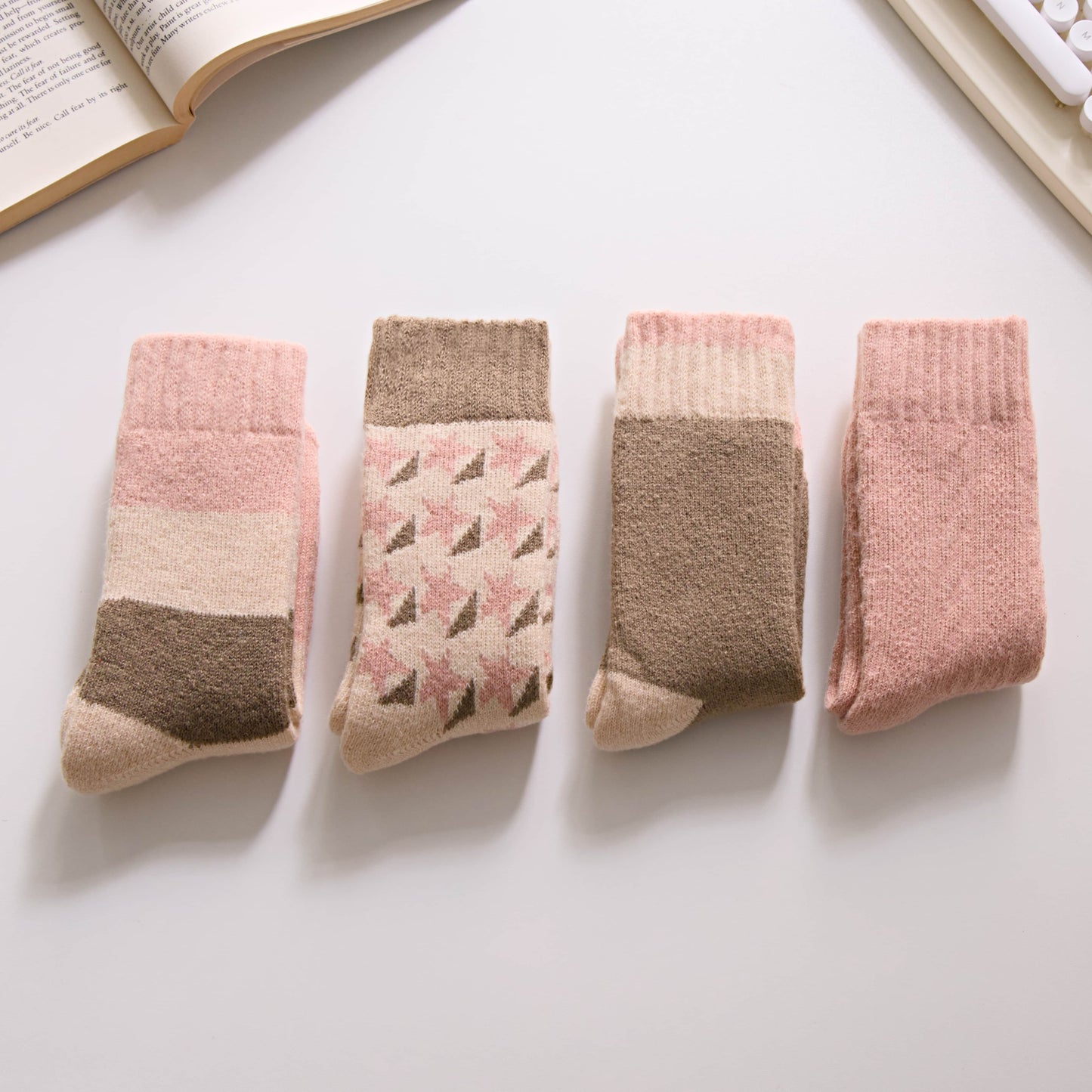 2-Pack Women's Thick Wool Socks for Winter - Cozy Pink Warmth