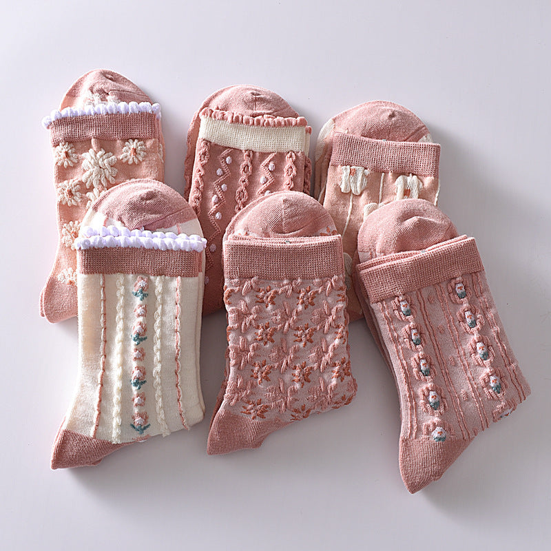 5-Pack Pink Flower Socks: Vintage Knitted Crew Coziness for Women