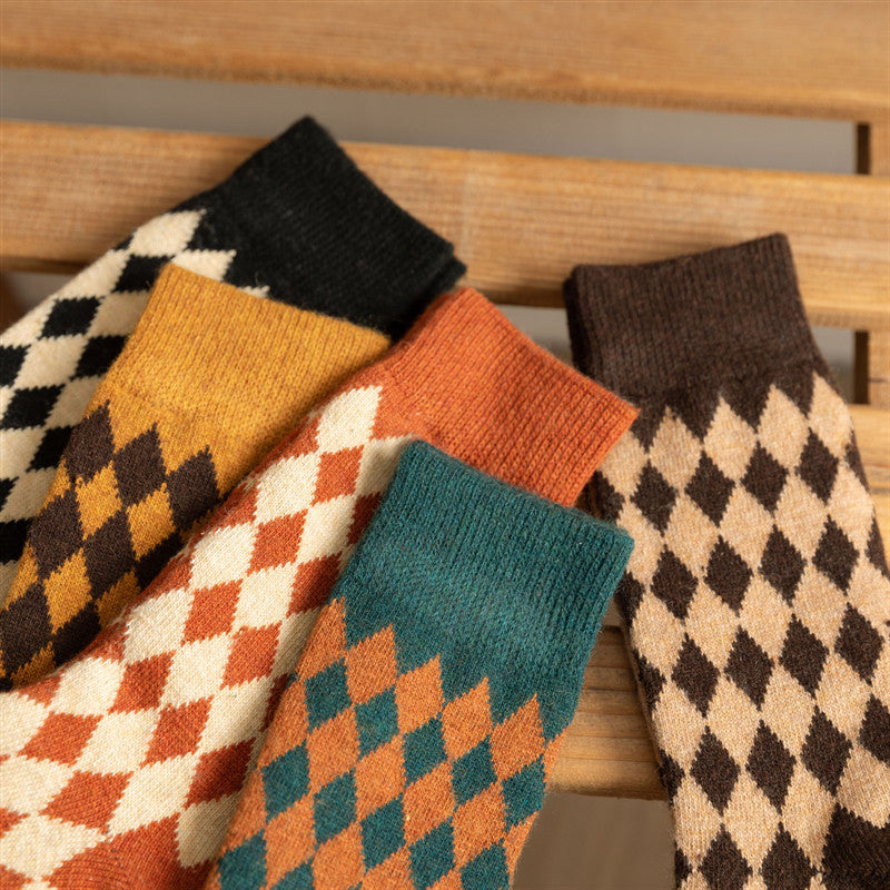 2-Pack Vintage Socks: Cozy Knitted Wool Crew Comfort for Women
