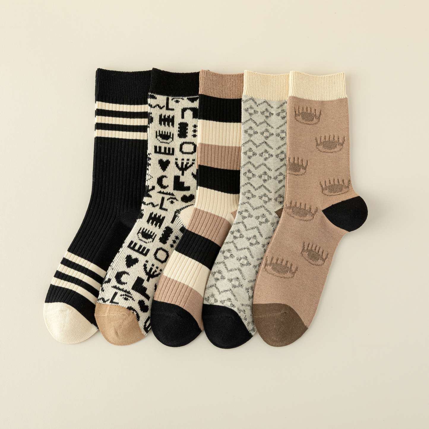 2-Pack Egypt-Inspired Crew Socks – Chic & Comfy Style