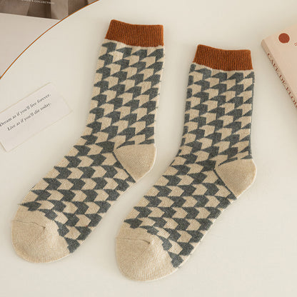 2-Pack Winter Wool Crew Socks with Floral Design for Women