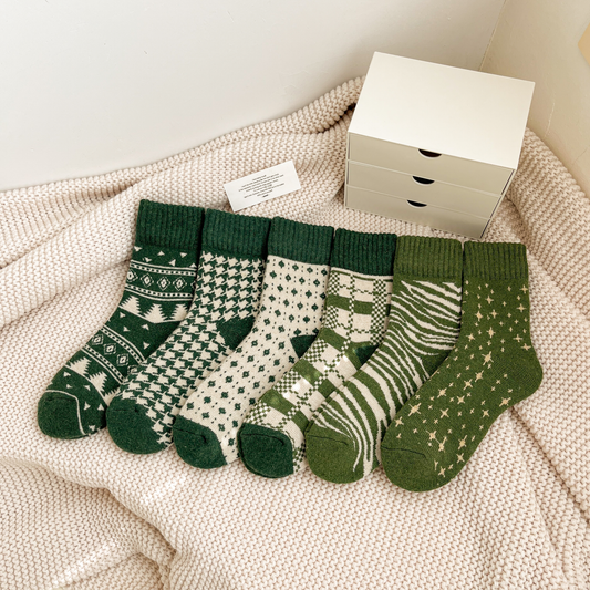 Green Wool Christmas Socks for Women - Thick & Warm