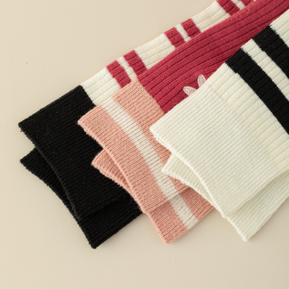 2-Pack Women's Pink Cotton Socks: Breathable Comfort with a Smiley Face Twist
