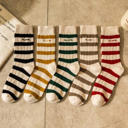 2-Pack Unisex Vintage Stripes: Classic Striped Socks for Everyone