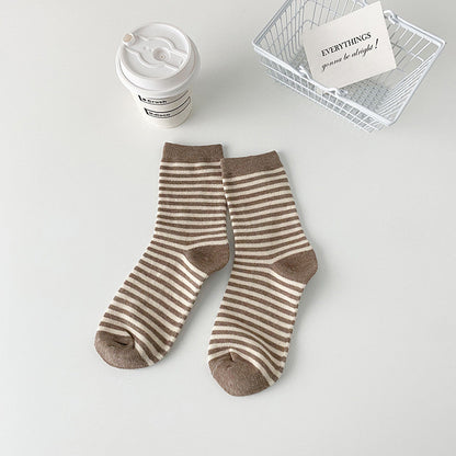 2-Pack Women's Zebra Stripe Socks: Knitted Cotton Crew Elegance