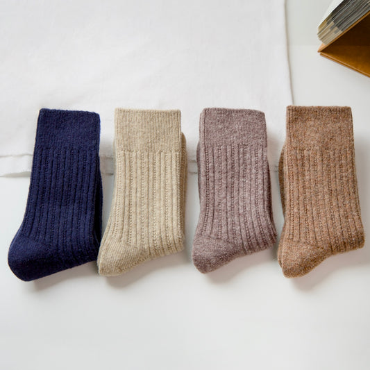 2-Pack Men’s Wool Crew Socks – 90% Premium Wool for Winter Comfort