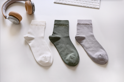 2-Pack Men's Breathable Cotton Ankle Socks - Lightweight & Soft