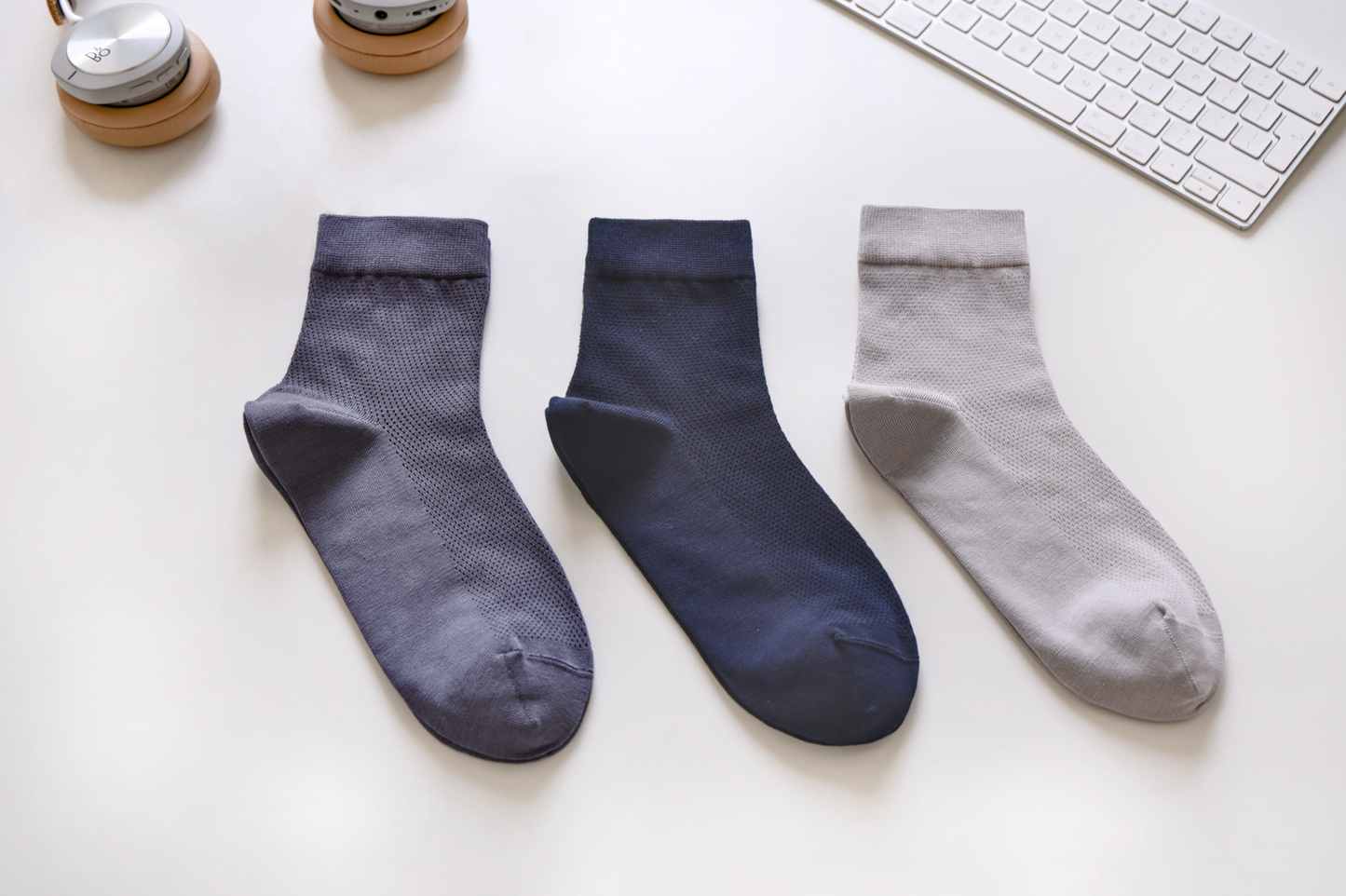 2-Pack Men's Breathable Cotton Ankle Socks - Lightweight & Soft