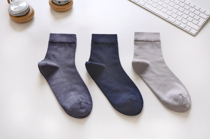2-Pack Men's Breathable Cotton Ankle Socks - Lightweight & Soft