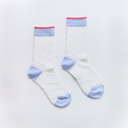 2-Pack Women’s Retro Colorblock Cotton Crew Socks – Soft & Stylish